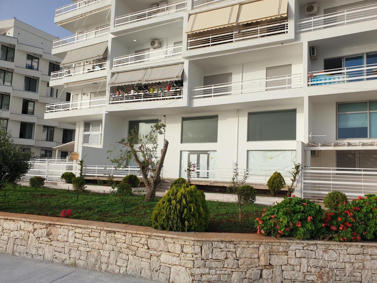 Hera Premium Apartments Sarandë Esterno foto