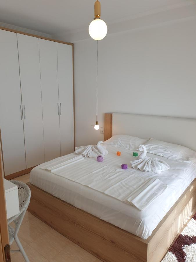 Hera Premium Apartments Sarandë Esterno foto